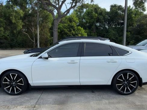 Used 2025 Honda Accord Touring image 5