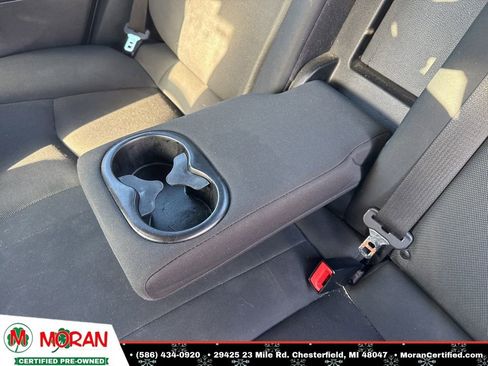 Used 2012 Dodge Avenger SE image 20