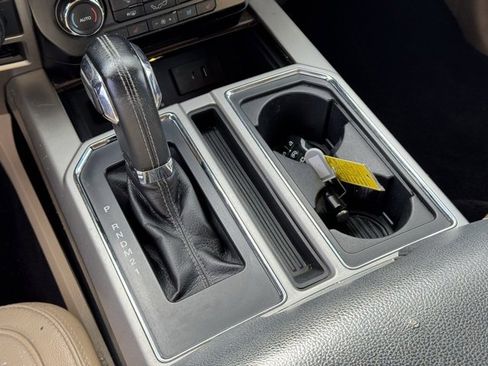 Used 2016 Ford F150 Lariat w/ Equipment Group 501A Mid image 15