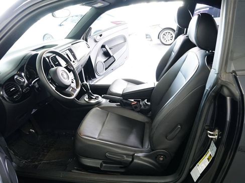Used 2017 Volkswagen Beetle 1.8T FWD image 15