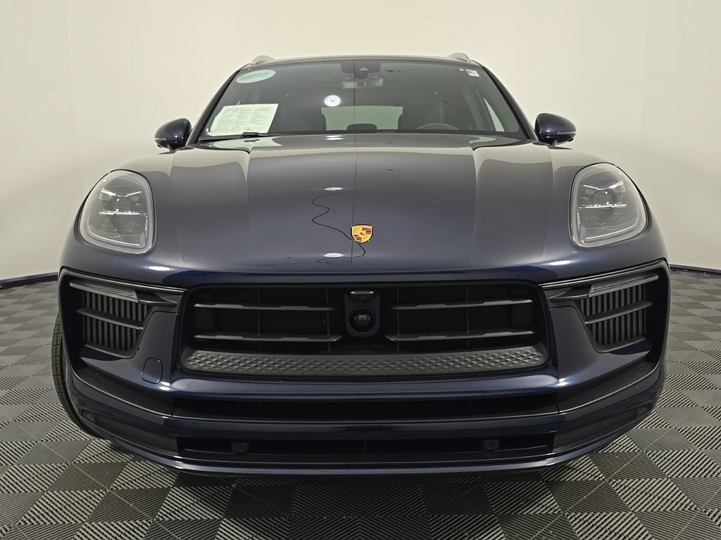 Certified 2023 Porsche Macan S AWD/4WD image 10