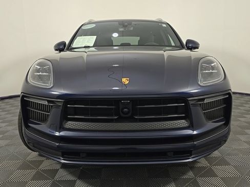 Certified 2023 Porsche Macan S AWD/4WD image 10