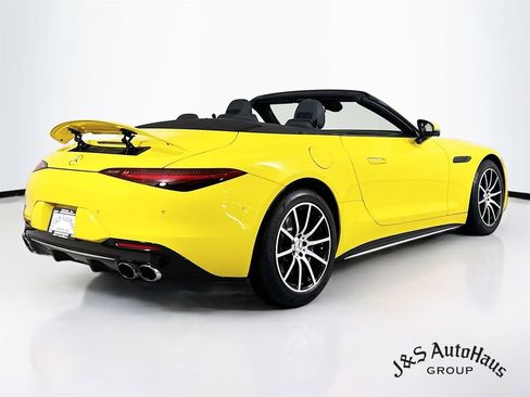 Used 2023 Mercedes-Benz SL 43 AMG w/ Loaded Compartment Package image 7