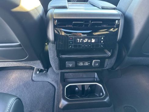 New 2026 Jeep Grand Wagoneer Limited AWD/4WD image 26