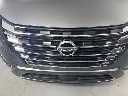 Used 2026 Nissan Rogue SL AWD/4WD image 26