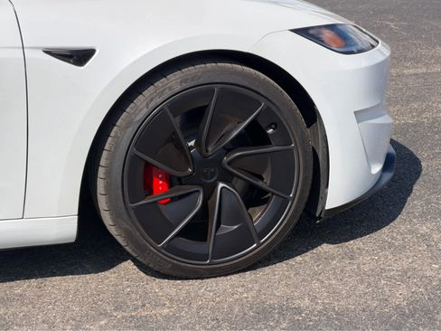 Used 2025 Tesla Model 3 Performance AWD/4WD image 5