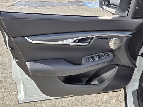 Certified 2025 INFINITI QX50 Sport image 7