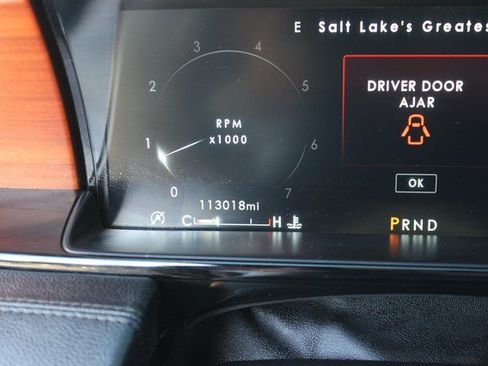 Used 2019 Lincoln Navigator L Select AWD/4WD image 12