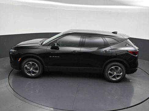 Used 2026 Chevrolet Blazer LT FWD image 17