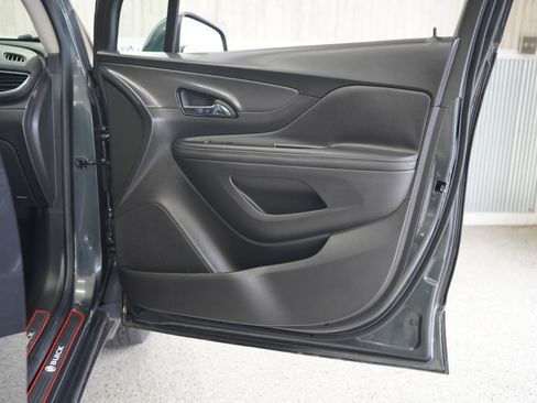 Used 2018 Buick Encore Preferred image 30