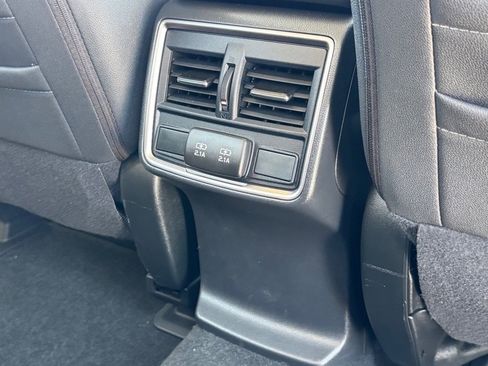 Used 2024 Subaru Forester Premium image 16