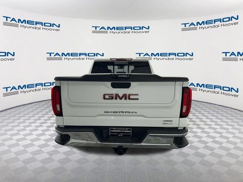 Used 2022 GMC Sierra 1500 SLT w/ SLT Premium Package AWD/4WD image 2