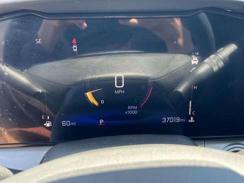 Certified 2024 Chevrolet Trax LT w/ Driver Confidence Package FWD image 23