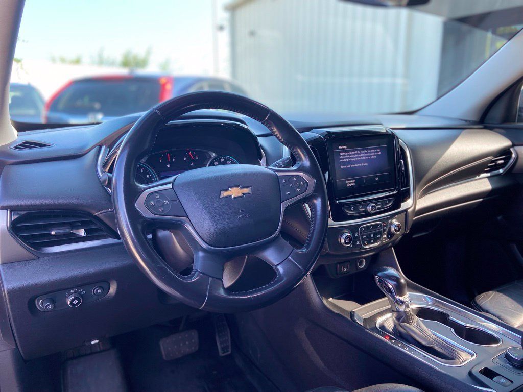 Used 2021 Chevrolet Traverse LT AWD/4WD image 14