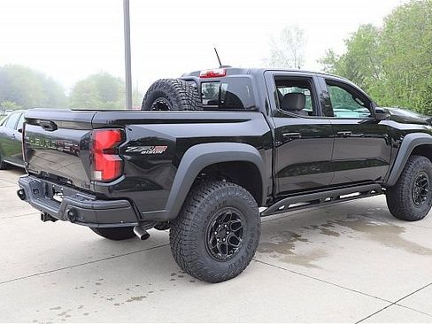 New 2024 Chevrolet Colorado ZR2 w/ ZR2 Bison Edition AWD/4WD image 6