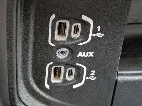 Used 2024 RAM 2500 Big Horn image 30