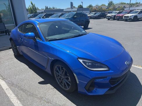 Used 2023 Subaru BRZ Limited RWD image 2