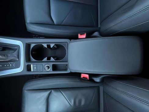 Used 2022 Audi Q3 2.0T Premium image 35