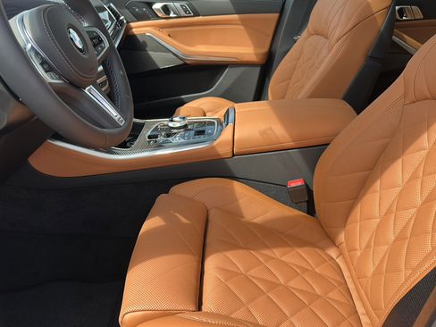 New 2026 BMW X5 M60i image 10