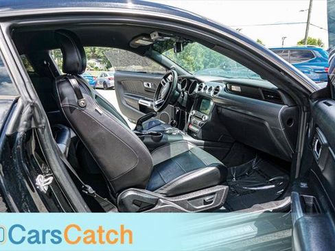 Used 2017 Ford Mustang GT Premium w/ GT Performance Package RWD image 28