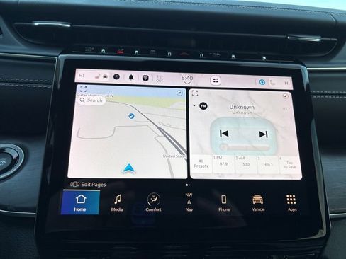 Used 2023 Jeep Grand Cherokee L Overland image 16