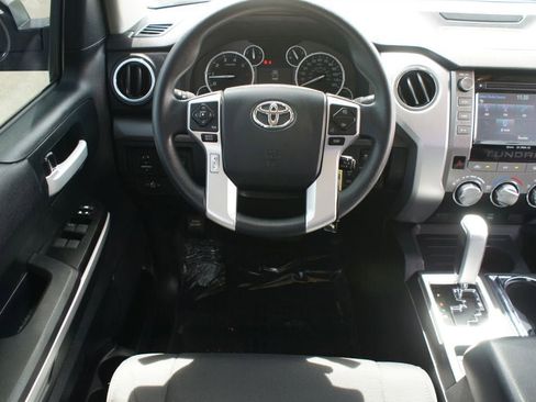 Used 2016 Toyota Tundra SR5 w/ SR5 Upgrade Package RWD image 5