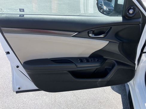 Used 2017 Honda Civic Sport Touring image 14