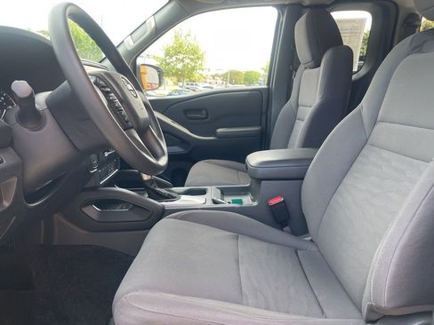 Used 2022 Nissan Frontier S RWD image 13