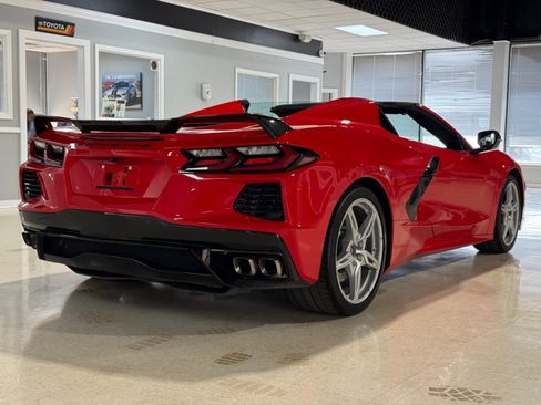 Used 2024 Chevrolet Corvette Stingray Preferred Conv w/ Z51 Performance Package RWD image 8