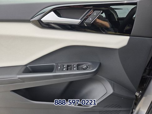 New 2026 Volkswagen Taos S FWD image 22