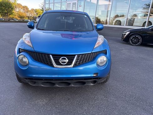 Used 2012 Nissan Juke SV w/ Sport Pkg image 4