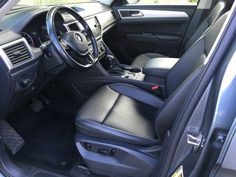Used 2018 Volkswagen Atlas SE FWD image 23