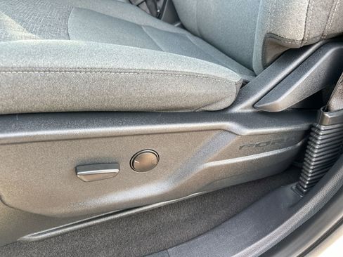 Used 2024 Ford F150 XLT w/ Tow/Haul Package image 12