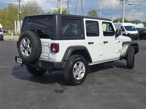 Certified 2018 Jeep Wrangler Unlimited Sport S AWD/4WD image 13