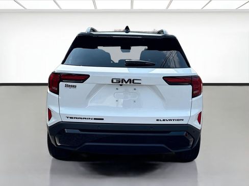 Used 2026 GMC Terrain Elevation w/ Elevation Premium Package AWD/4WD image 6