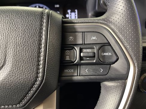 Certified 2025 Toyota 4Runner SR5 image 27