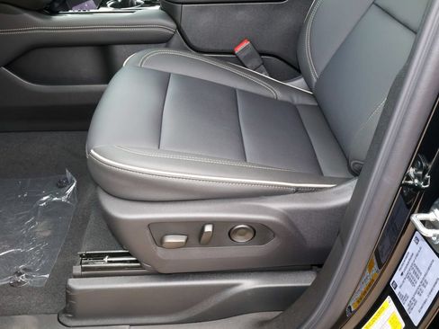 New 2026 GMC Yukon XL Elevation AWD/4WD image 10