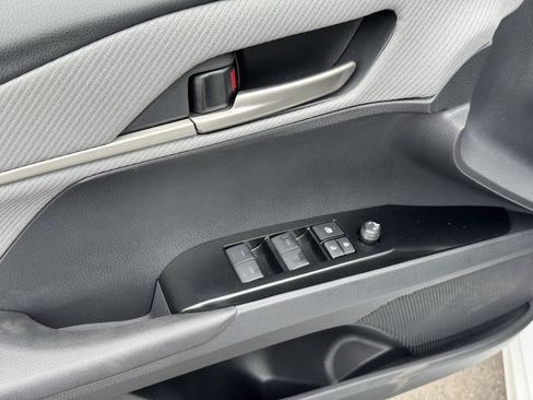 New 2026 Toyota Camry SE FWD image 18