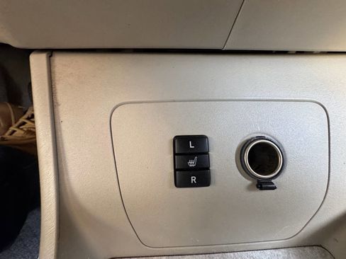 Used 2010 Toyota Prius Four image 15