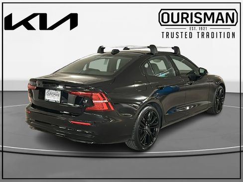 Used 2023 Volvo S60 T8 Plus w/ Protection Package Premier image 4