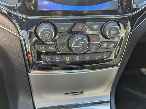 Used 2021 Jeep Grand Cherokee High Altitude image 25