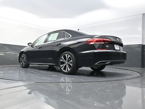 Used 2022 Volkswagen Passat 2.0T SE image 26