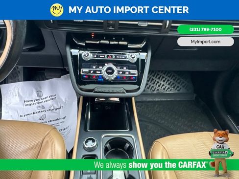 Used 2020 Lincoln Corsair Reserve AWD/4WD image 22
