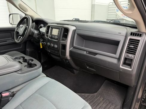Used 2018 RAM 2500 Tradesman w/ Chrome Appearance Group AWD/4WD image 14