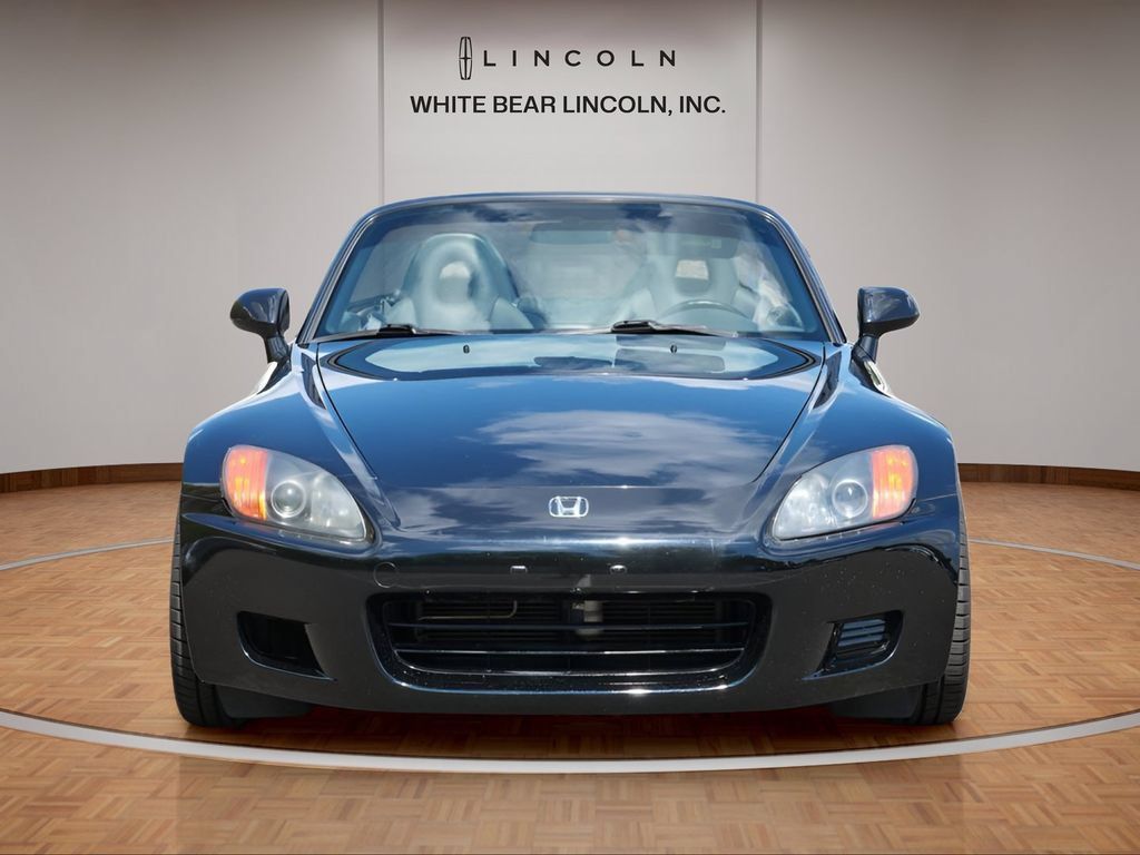 Used 2003 Honda S2000 image 2