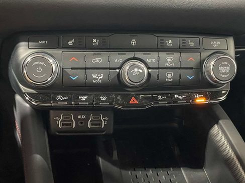 Used 2026 Dodge Durango GT AWD/4WD image 31