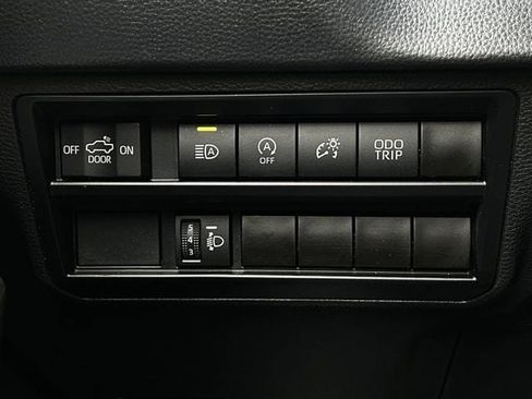 Used 2023 Toyota Tundra SR5 AWD/4WD image 26