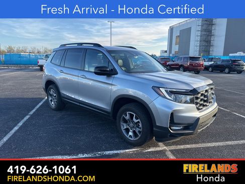 Used 2023 Honda Passport TrailSport image 8