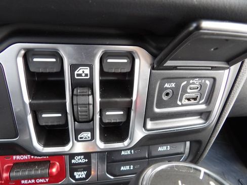 Used 2026 Jeep Wrangler Unlimited Rubicon w/ Safety Group AWD/4WD image 20