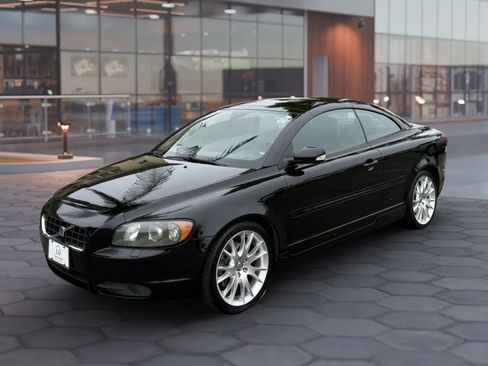 Used 2006 Volvo C70 T5 FWD image 10